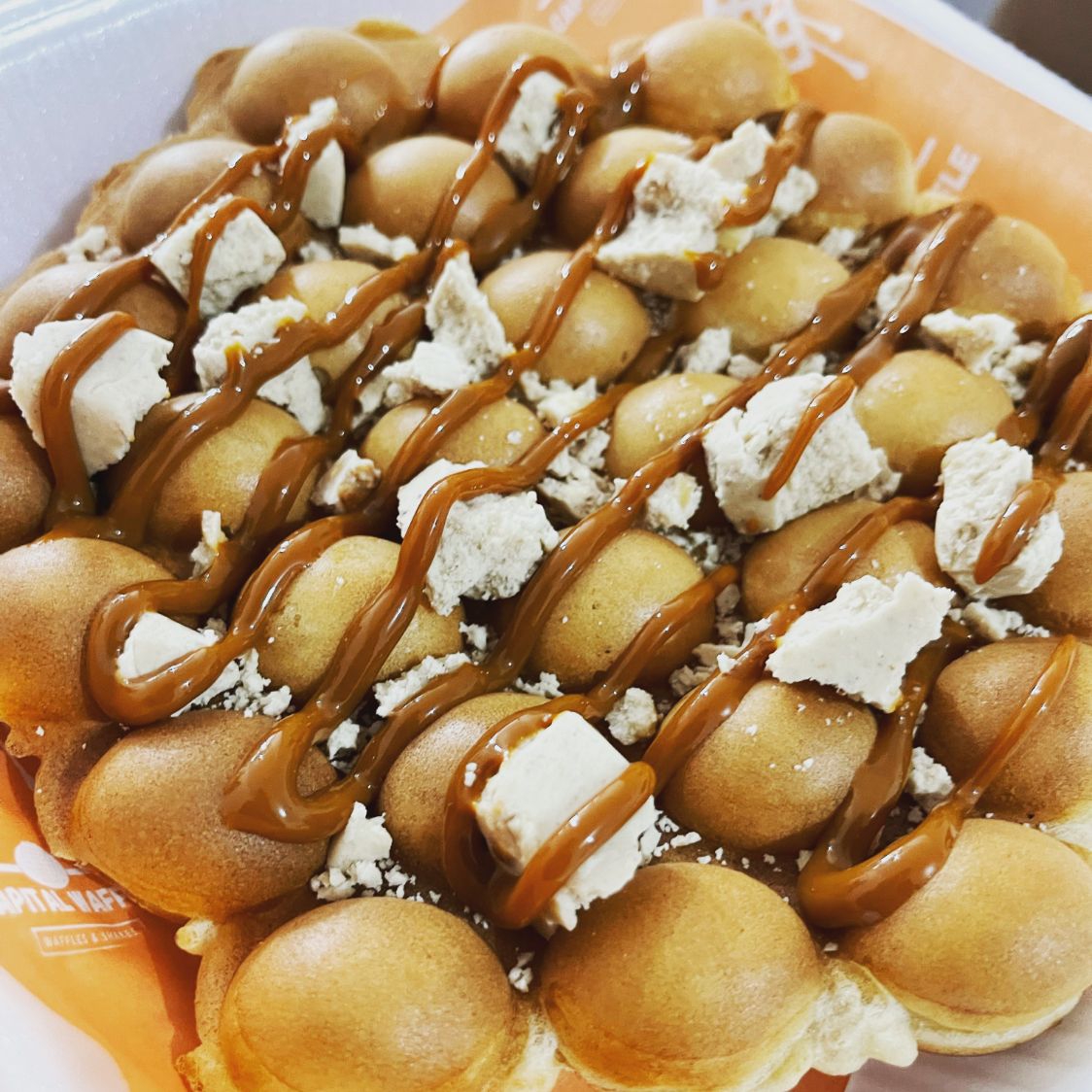 Mazapán Bubble Waffle