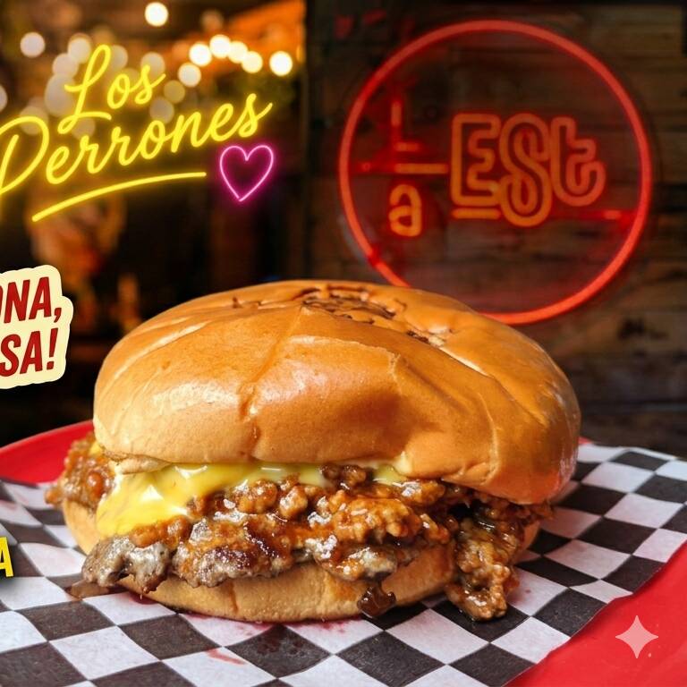 Perrona Chili Burger