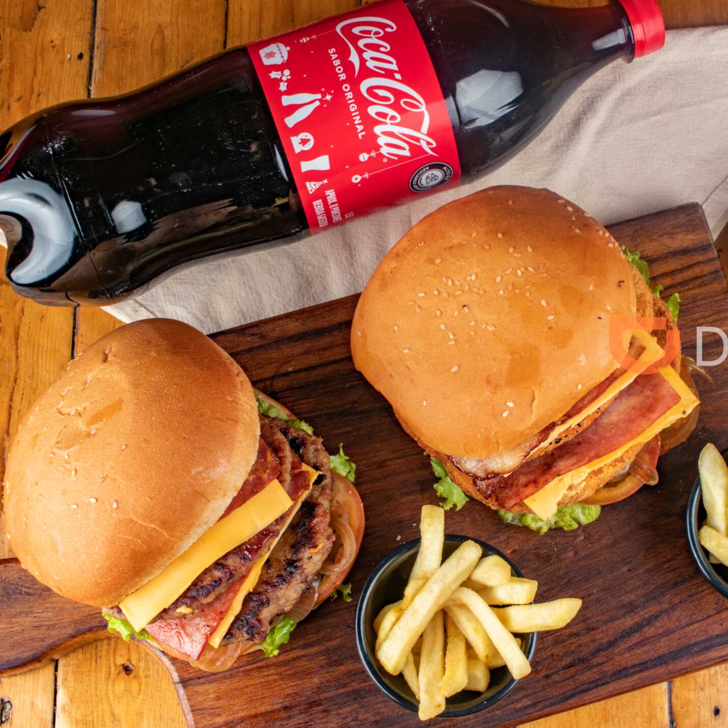 2 Hamburguesas Clásicas + 2 Bebidas 250ml