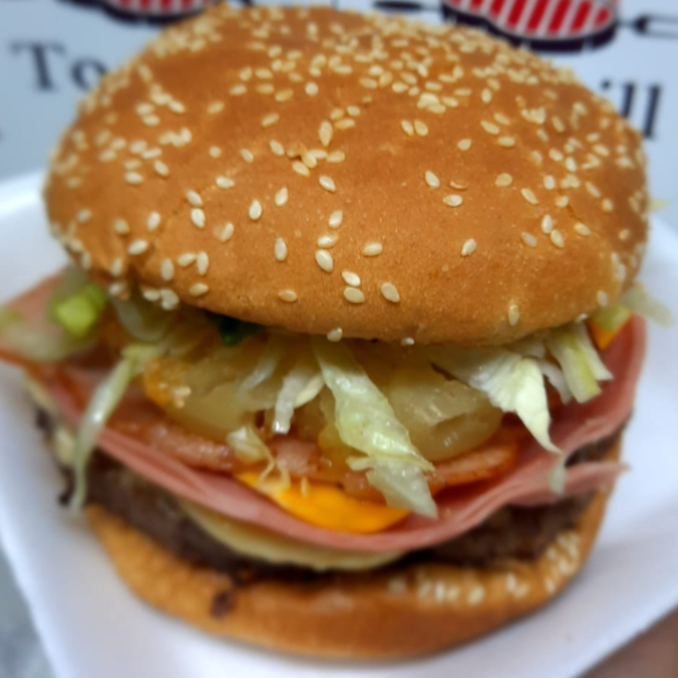 Hamburguesa Hawaiiana