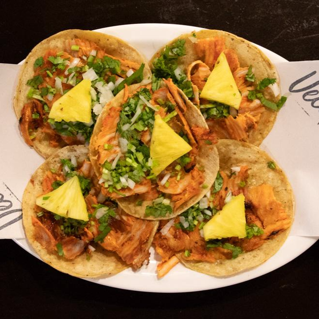 Orden de 5 Tacos al Pastor con Queso