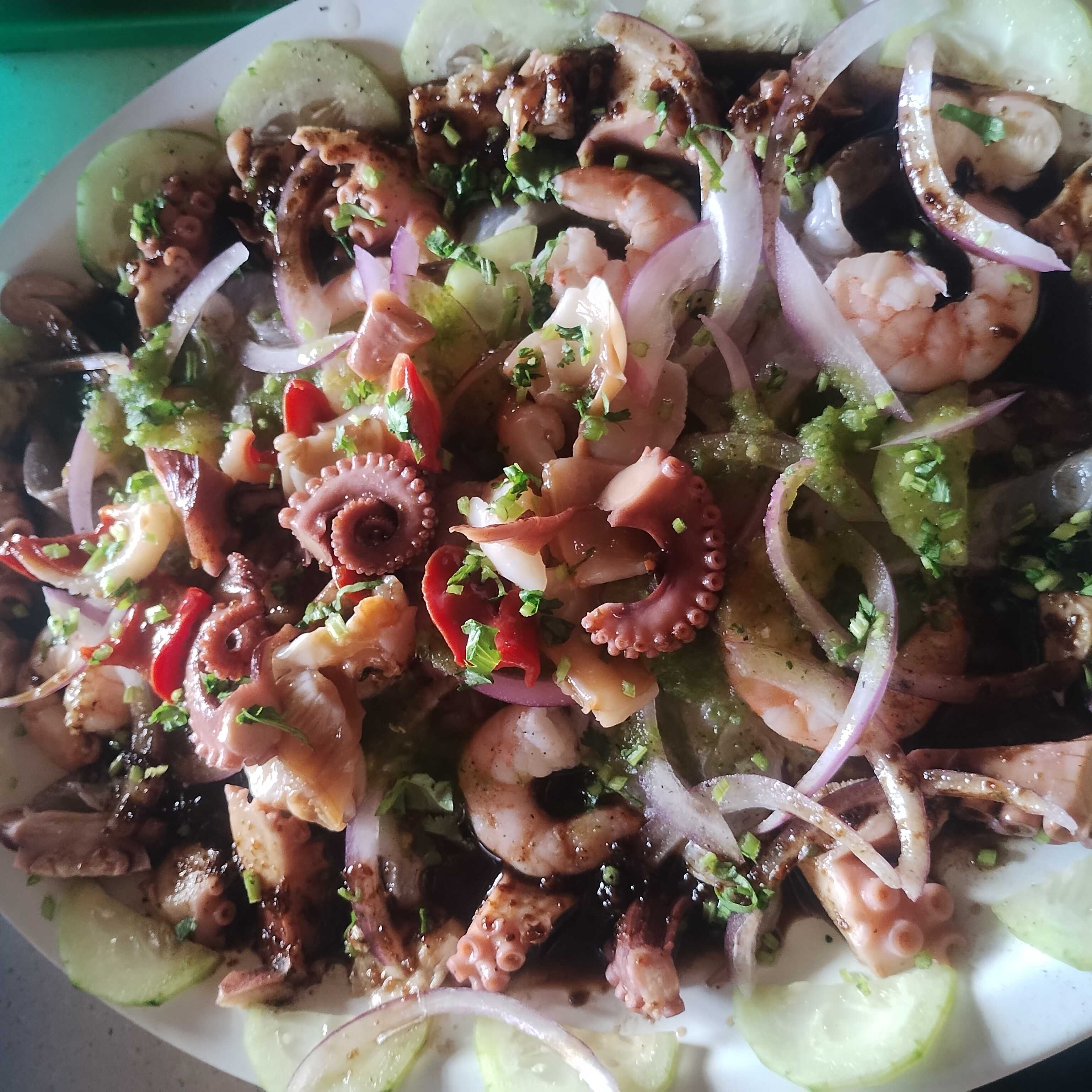 Ceviche mixto 1L