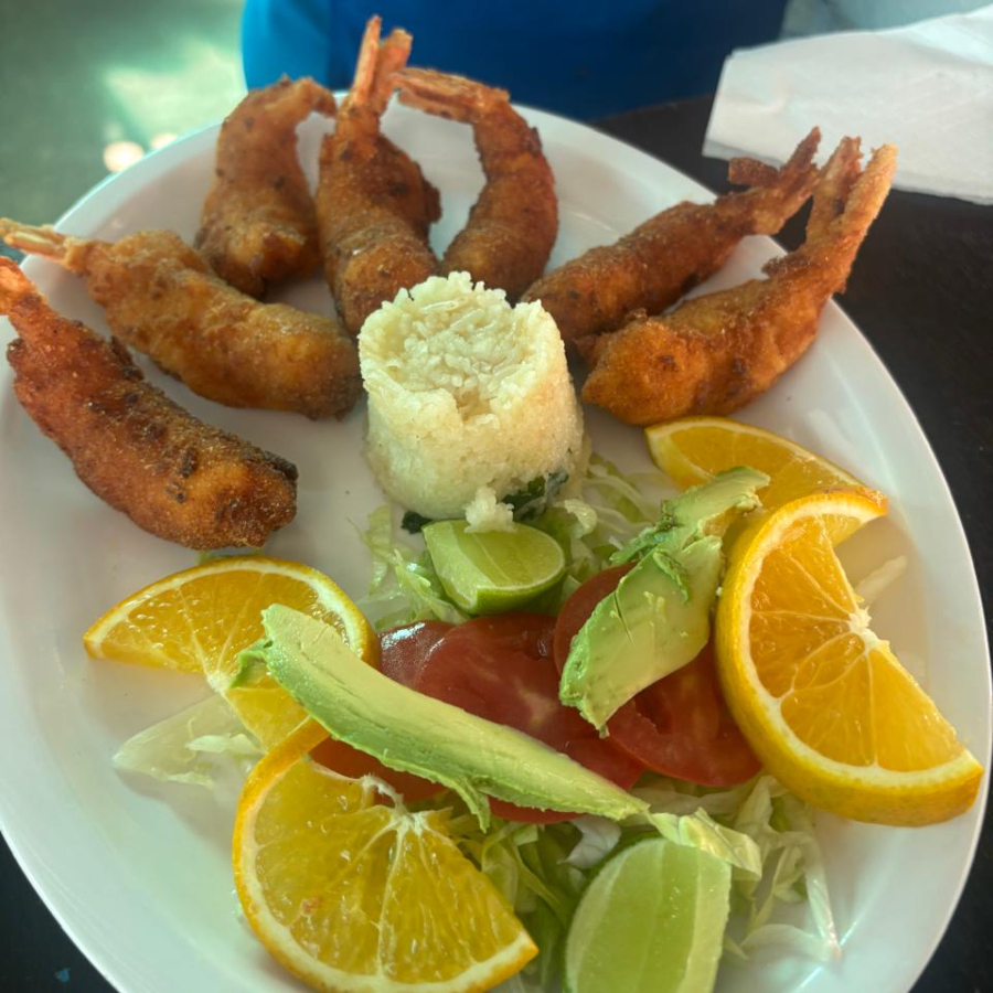 Camarones a la Philadelphia