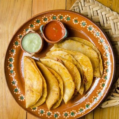 Orden de Taquitos de Canasta Chicharrón Prensado