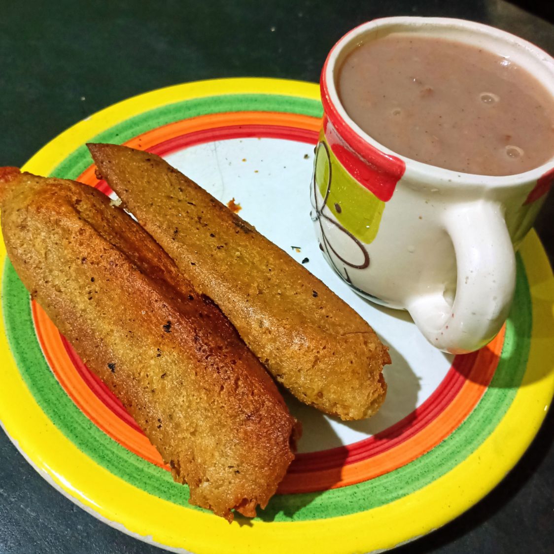 DORADOS CON ATOLE