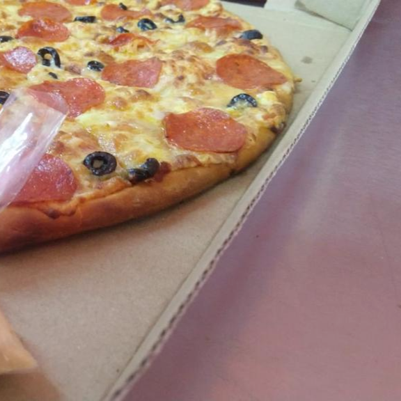 Pizza Mediana De Pepperoni