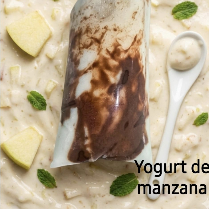 Paleta de yogurt de manzana con nutella