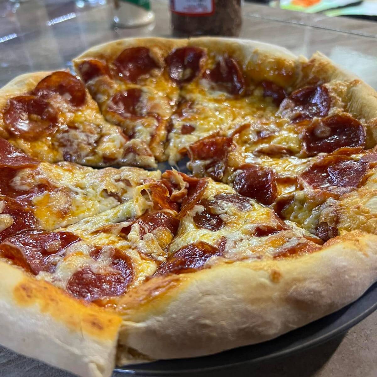 Pizza de Peperoni (8 Rebanadas)