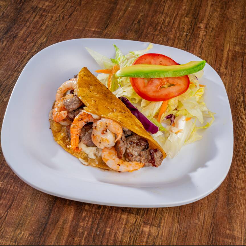 Taco Mar y Tierra