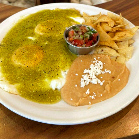 Huevo Revueltos+Frijoles+Pan del día