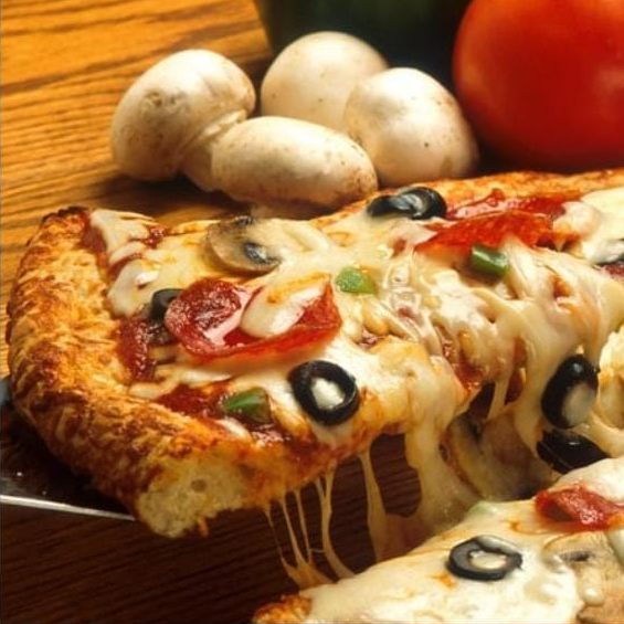Pizza Tradicional 4  Porciones