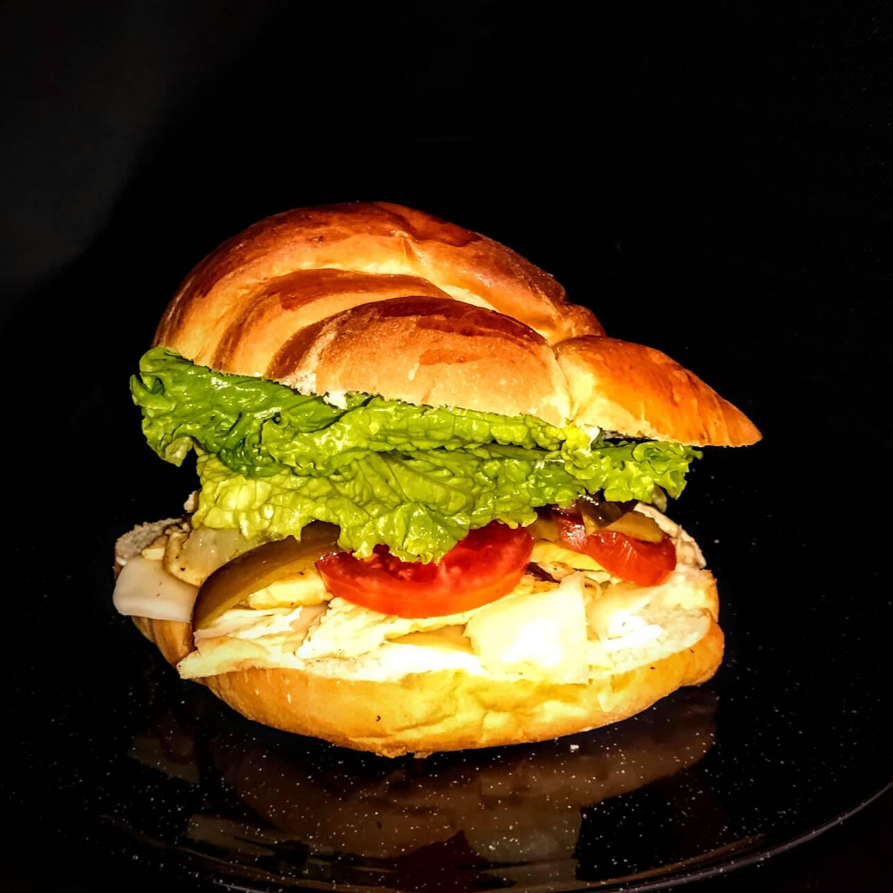 Cuernito de Pollo con Piña