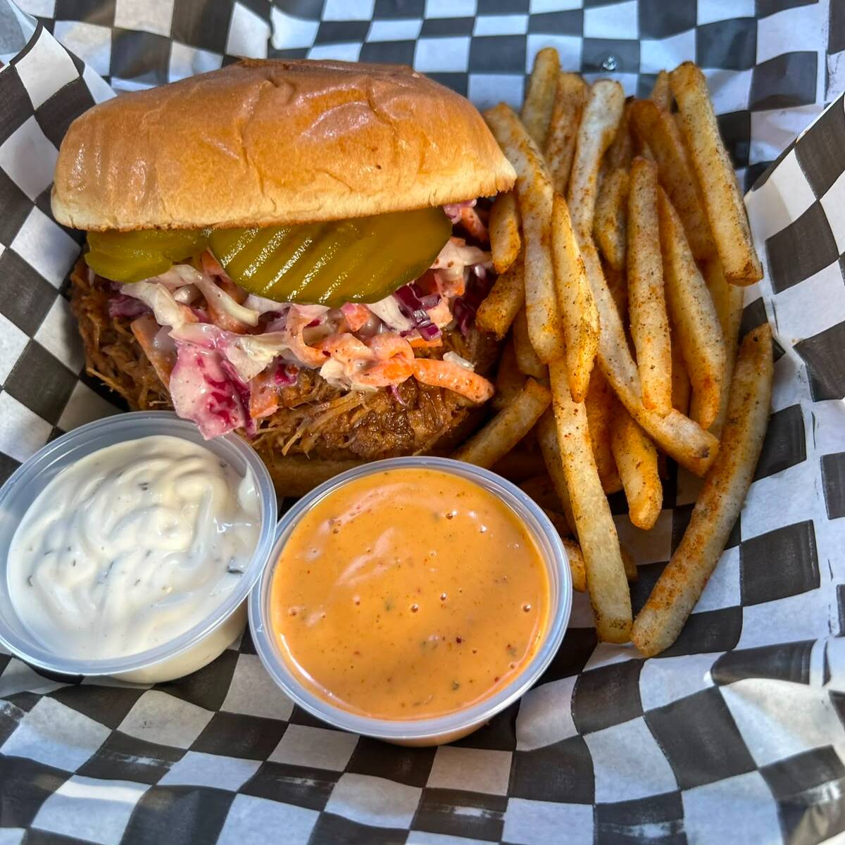 Combo pulled pork burger