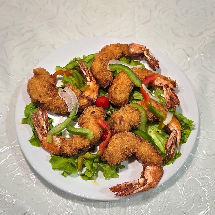 Já consagrado, o camarão rosa sempre compôs pratos famosos. Aqui no Típicas Central não poderia ser diferente, aqui ele vem abrilhantar a nossa culinária nortista. Uma maravilha.