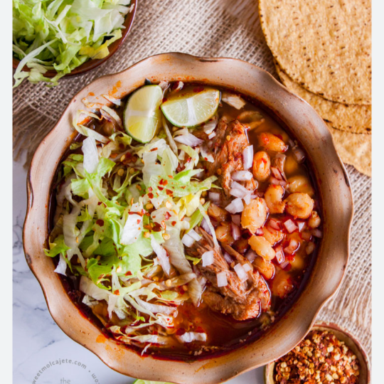 Pozole pollo 1/2 litro