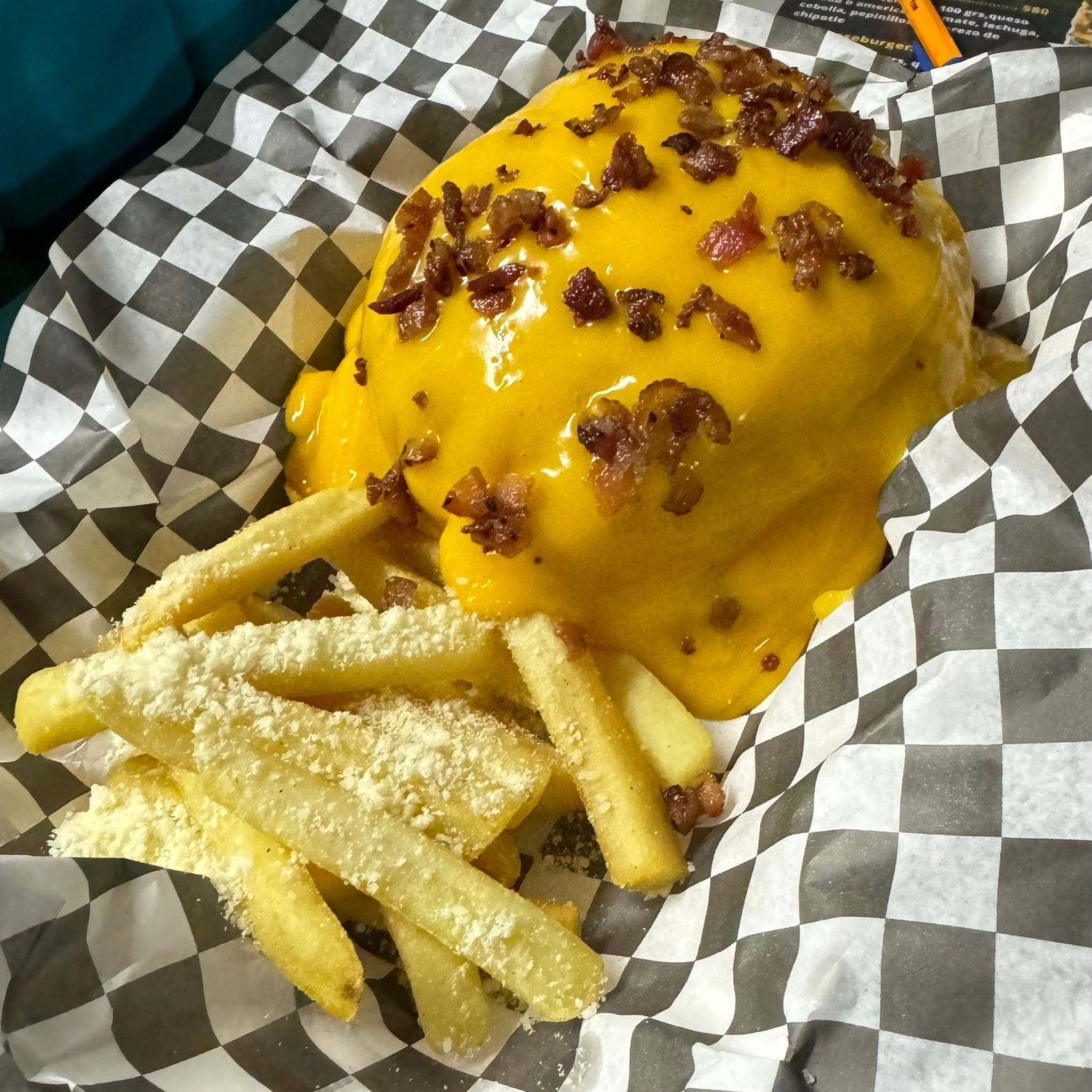 La Cheese Burger