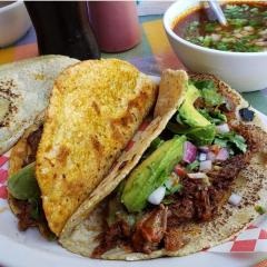 Birrieria La carreta del compadre (Rancho Contento)