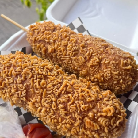 Banderilla Ramen de Salchicha
