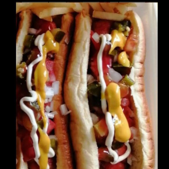 2 Hot Dog Sencillos.