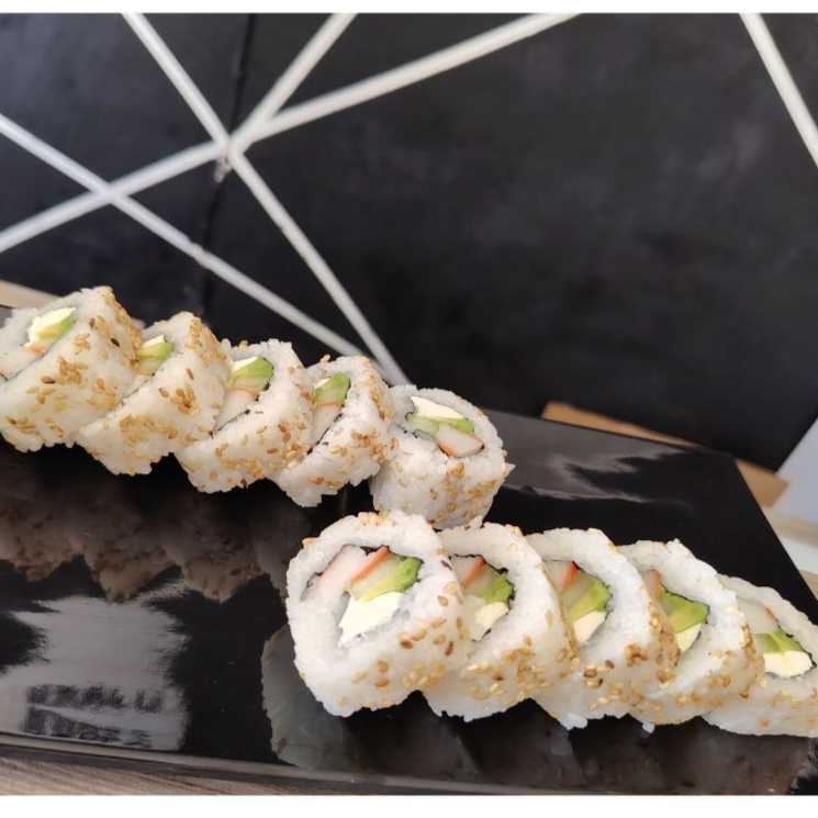 CALIFORNIA MAKI