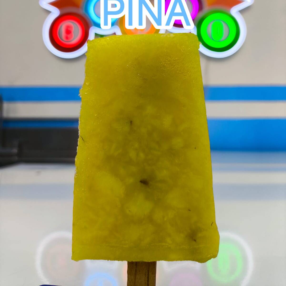 PALETA DE PIÑA