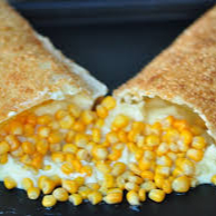 Massa de 23cm, mussarela e milho