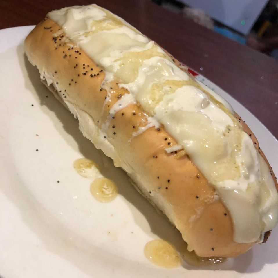 Perro Caliente Gratinado Con Maiz
