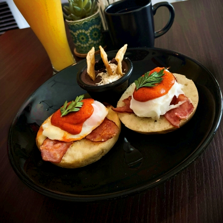 Huevos Exquisite.