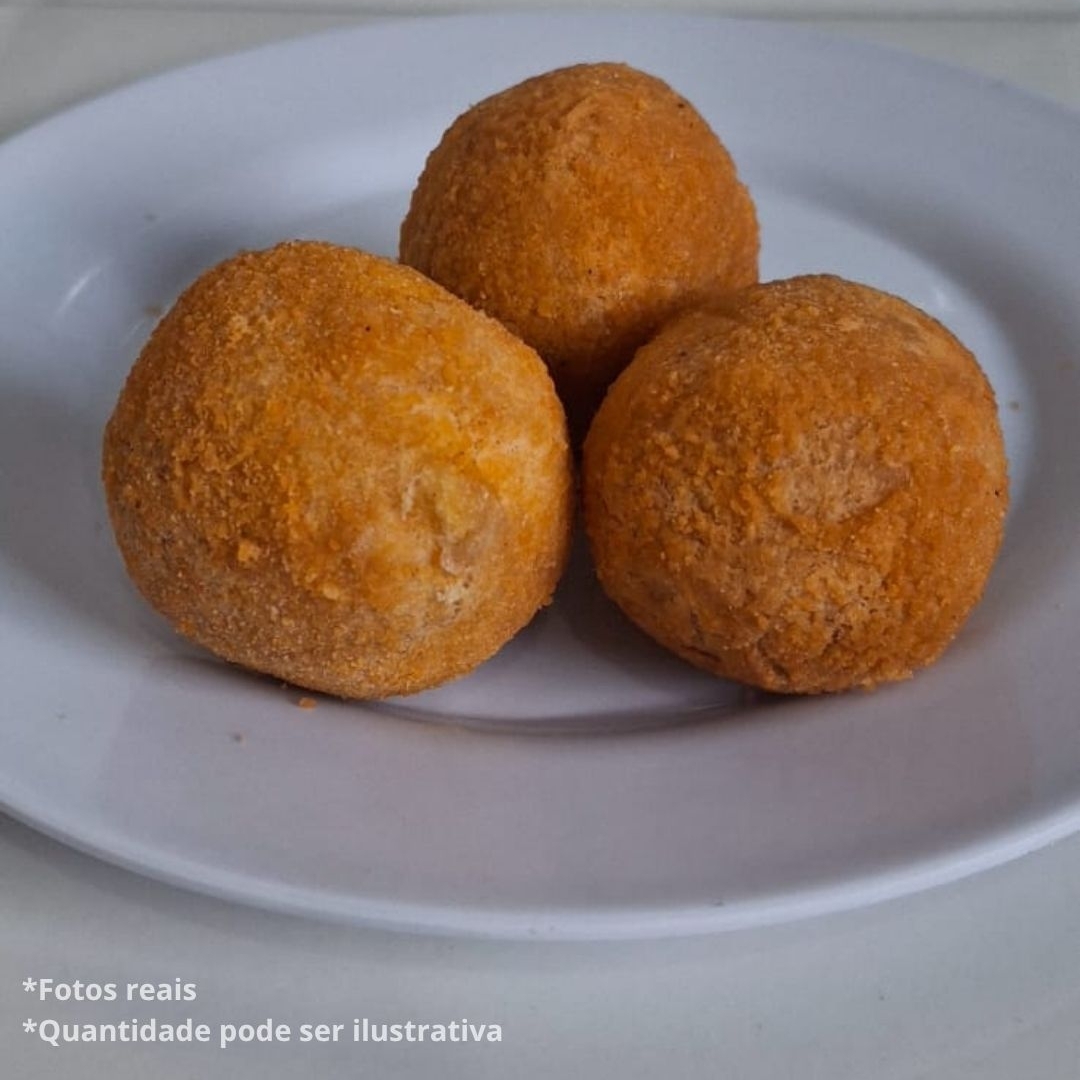 Nossa linha de salgados médios é ideal para o seu lanche individual ou da galera. Salgados entre 35g e 40g cada, fritos na hora, com aquele tempero que você já conhece.