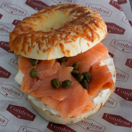Bagel Salmón