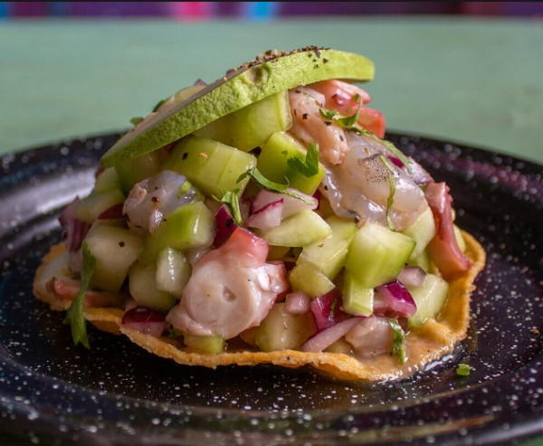 Tostada Campechana ( mixta)