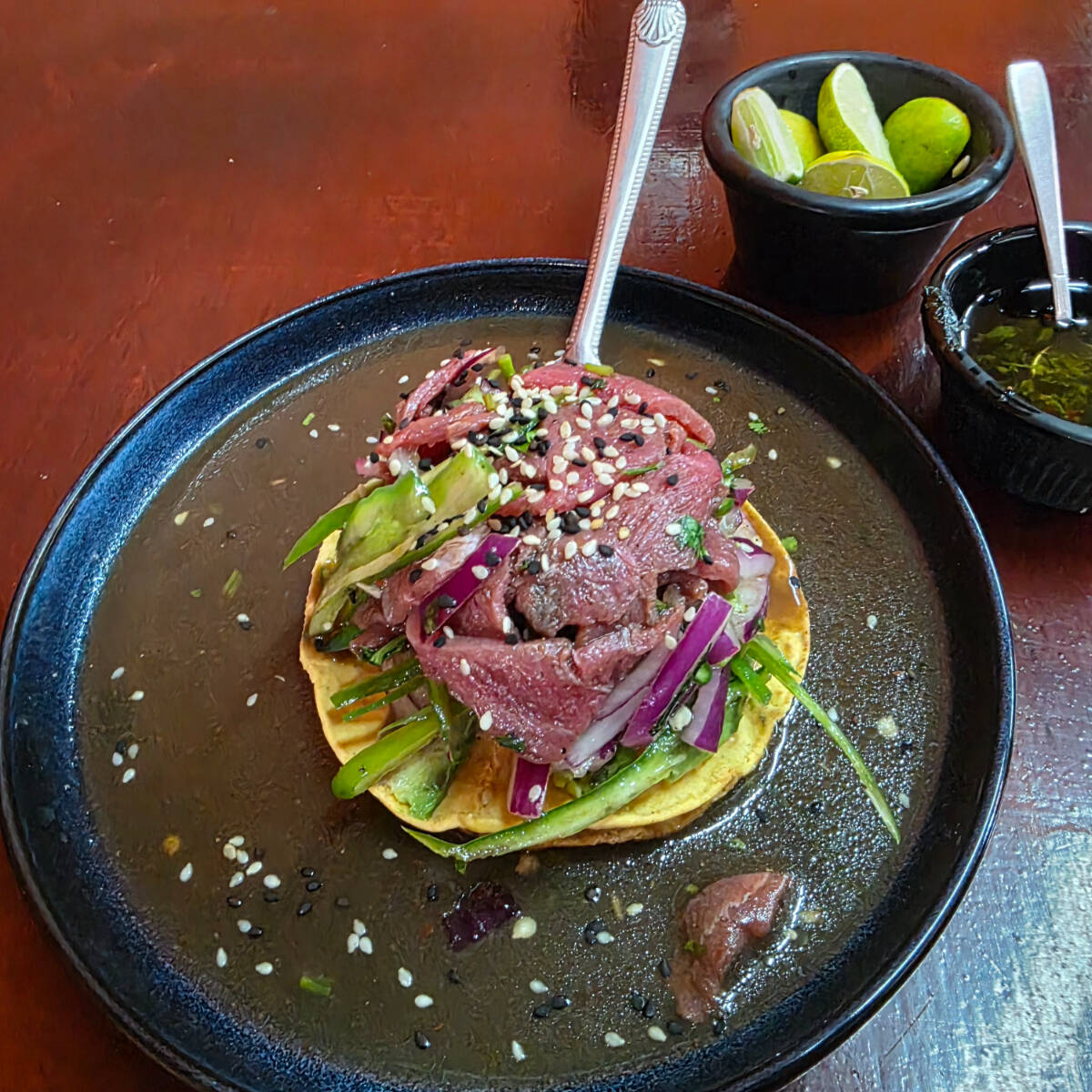 tostada sashimi (1pz, 100gr)