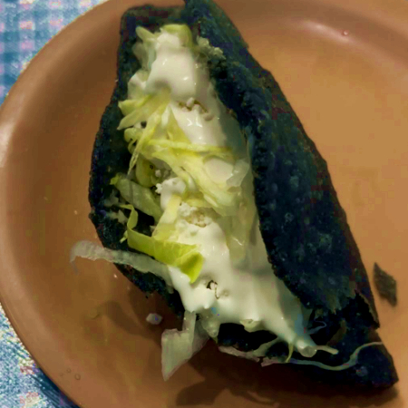 Quesadilla Maiz Azul Yesca