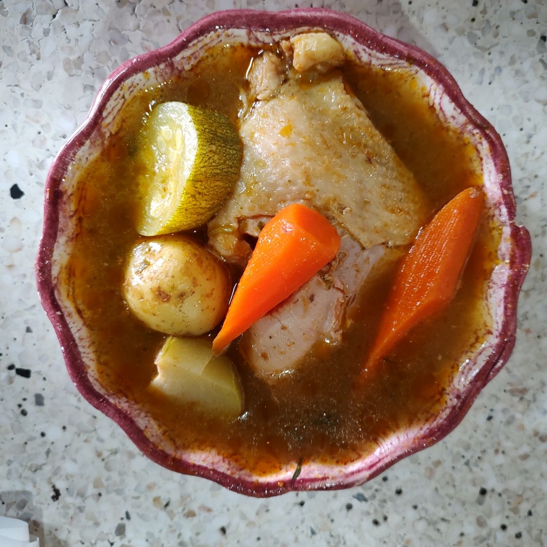 Caldo de Pollo