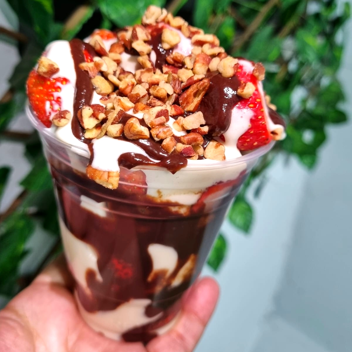 FRESAS CON CREMA MEDIANAS