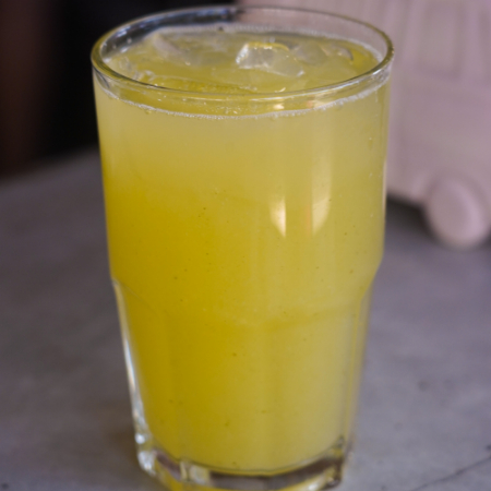 Agua chica piña con albahaca 470 m.l.