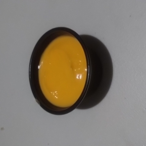 Cup de queso amarillo