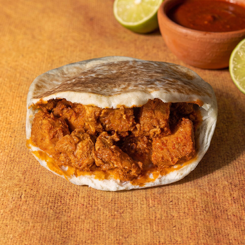 Gordita Asado en Rojo