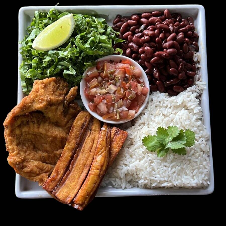 Carne Mechada en Salsa