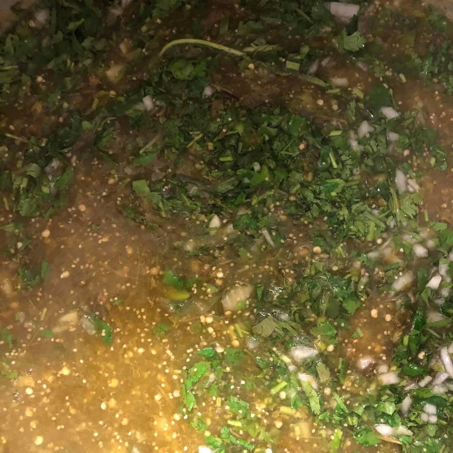 Salsa Verde con Cilantro y Cebolla