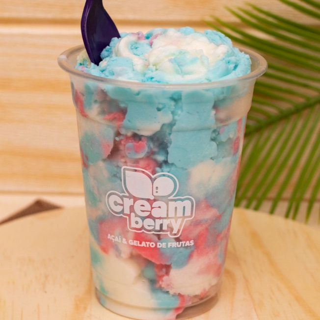 Sorvete 360 ml – Monte do seu jeito! Escolha o sabor do sorvete e combine com as suas coberturas e adicionais preferidos. Do jeitinho que você gosta!