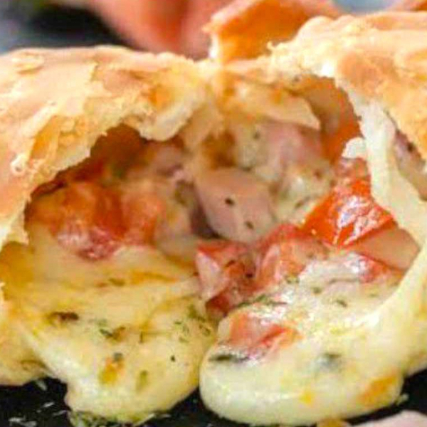Empanada Napolitana