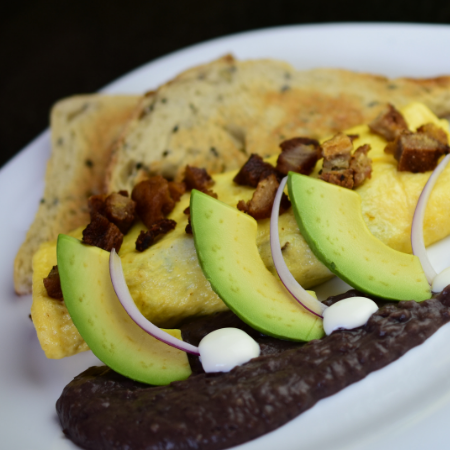 Omelette Especial de Ehicharrón