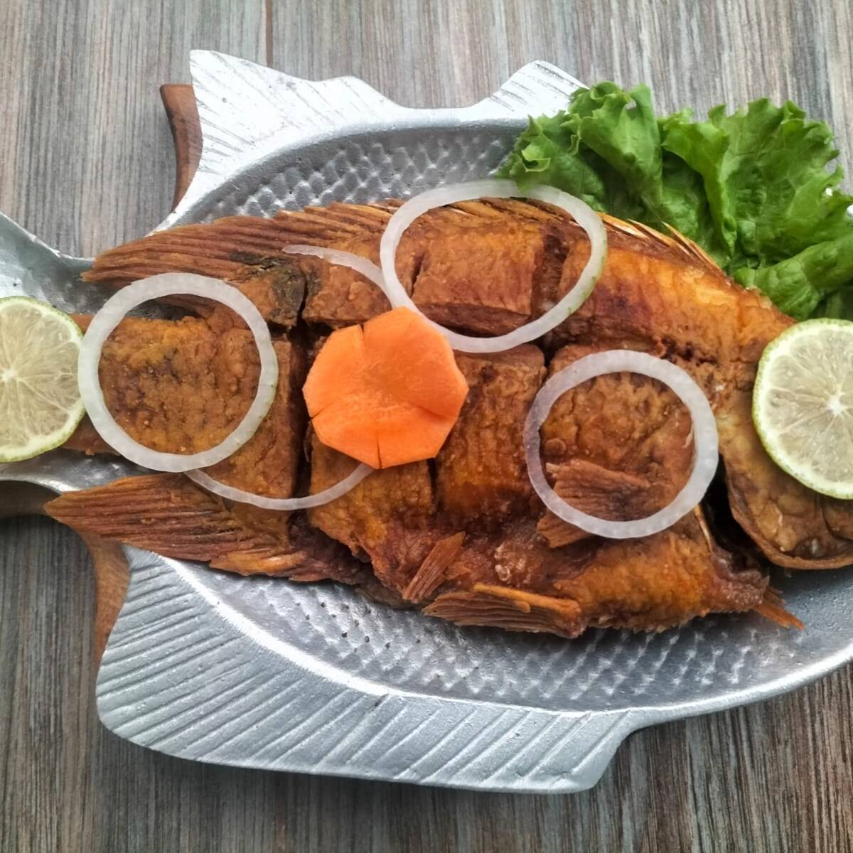 Mojarra en Salsa
