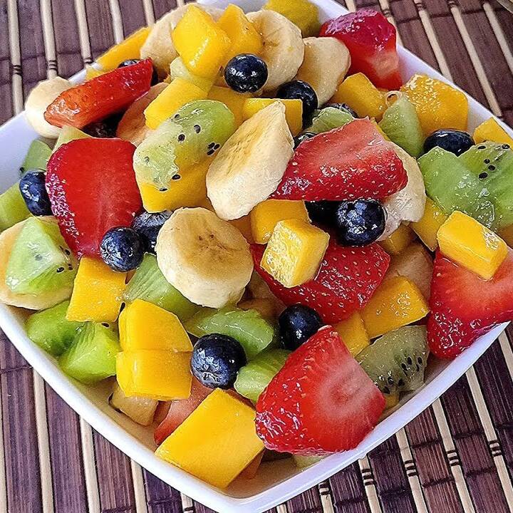 Ensalada Natural Solo Fruta + Galleta y Mermelada