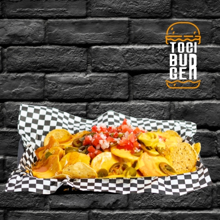 NACHOS CON QUESO