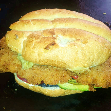 TORTAS CHICA de MILANESA de POLLO