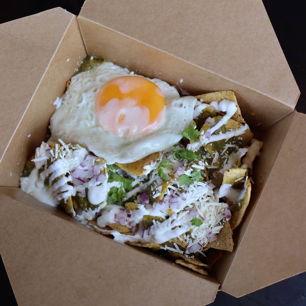 Chilaquiles con Huevo