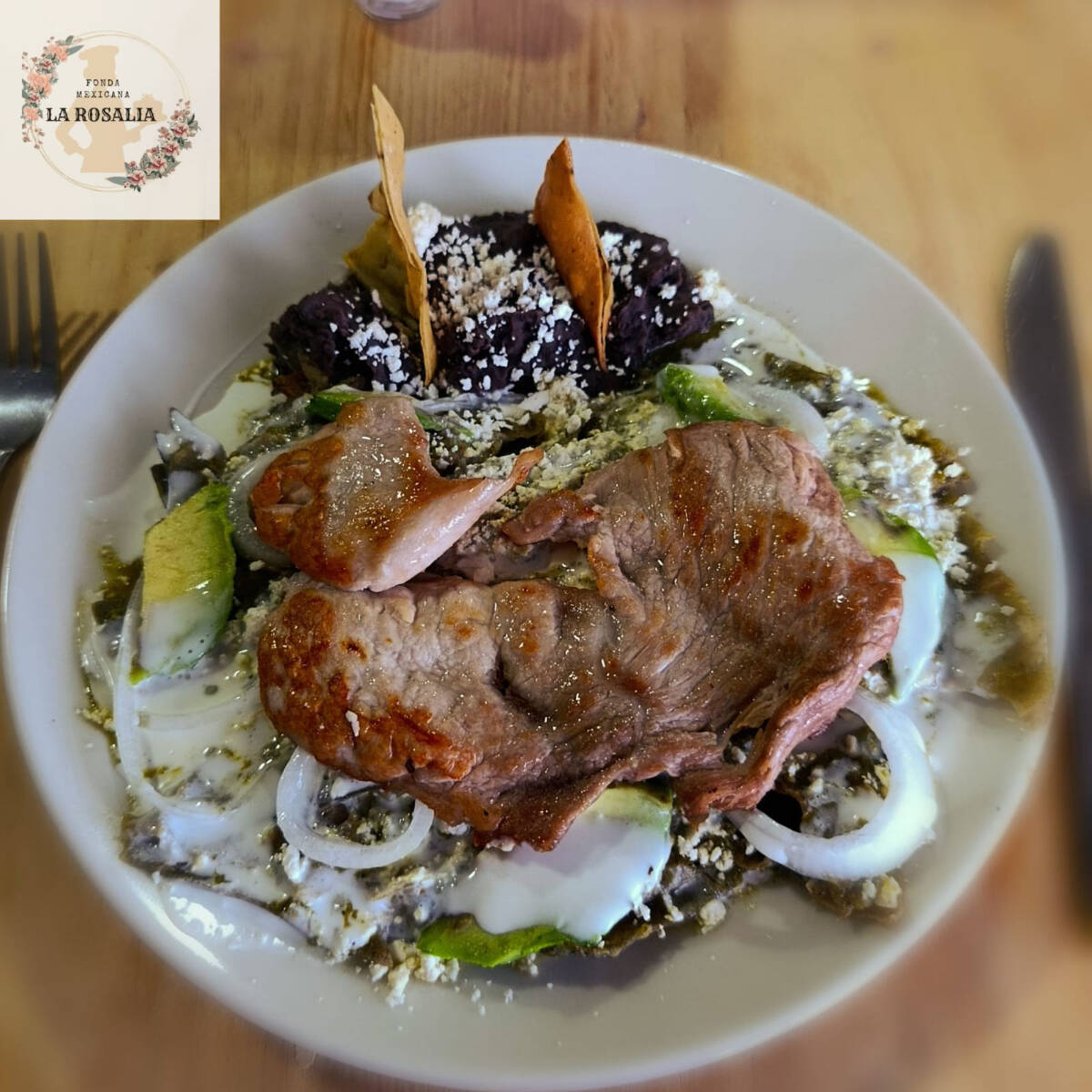 Chilaquiles con Carne Asada