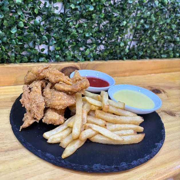 Fingers de Pollo ( Acompañamiento de Papas)